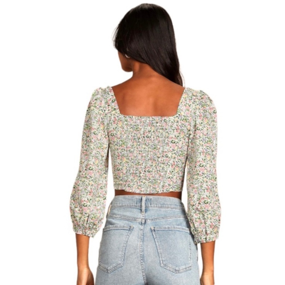 Lulus Womens Even Sweeter Floral Print Crop Top Size M 3/4 Sleeve White NWT - Picture 2 of 10